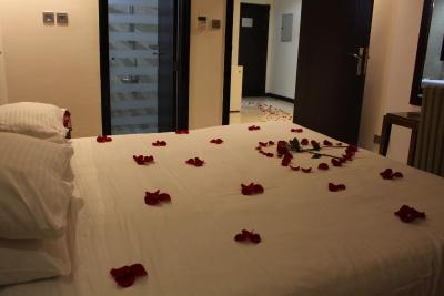 اوان اجمان سویتز هتل