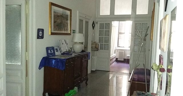 بد اند بریکفاست ای تر پوپازی
