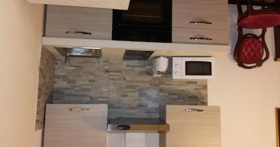 بد اند بریکفاست ای تر پوپازی