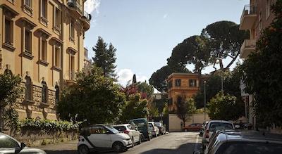 21 اپریل هوس