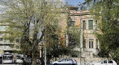 21 اپریل هوس