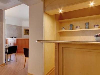 رسیدنزارماسنترو