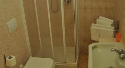 د فلور ب اند ب