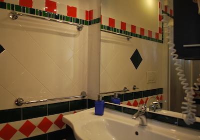 اندنی ب اند ب