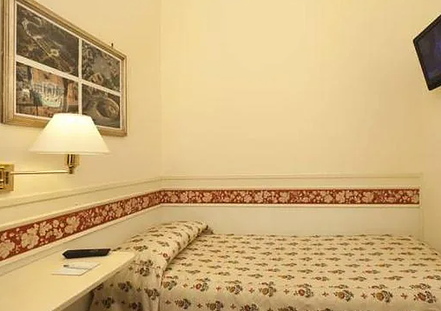 ایتالیا
