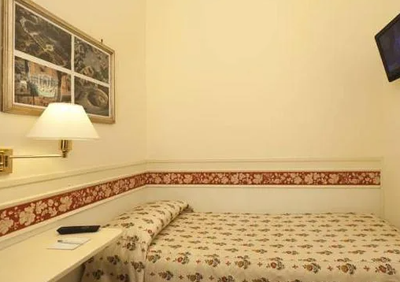 ایتالیا