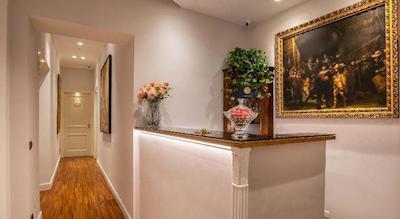 ای تر مسهتیری گوست هوس