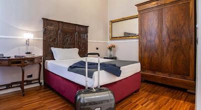 ای تر مسهتیری گوست هوس