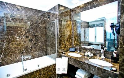 استیل هتل