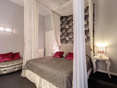 رسیدنزا بوربن