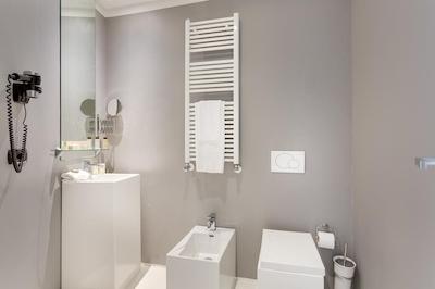 پیازا دی اسپانا سویتز