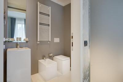 پیازا دی اسپانا سویتز