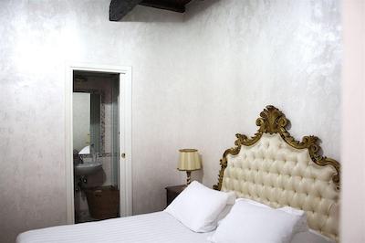 پیازا دی اسپانا سویتز