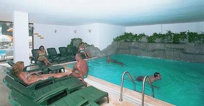 هتل هرا بیچ