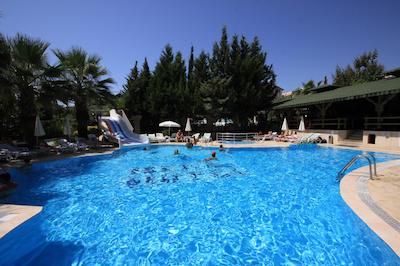 هتل هرا بیچ