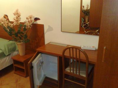 امیلیهوس-بد اند بریکفاست