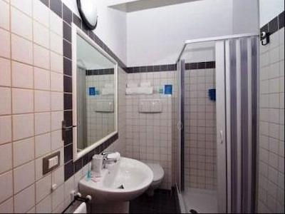 هلید هوس رما