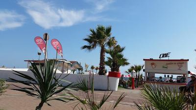 جیراسُلریل اُن د بیچ