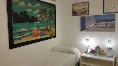 جیراسُلریل اُن د بیچ