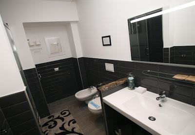 ب اند ب هم 77