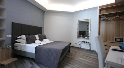 ب اند ب هم 77