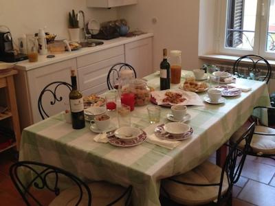 دموز کویریتوم