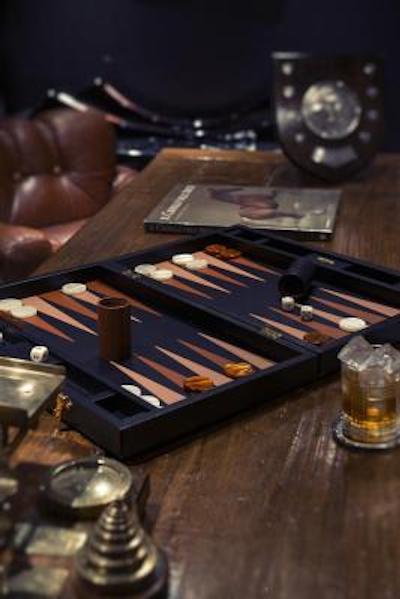 د یارد سویت اند دپندانس