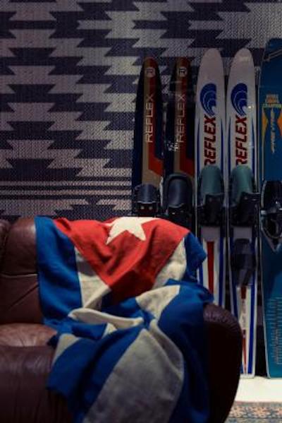 د یارد سویت اند دپندانس