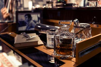 د یارد سویت اند دپندانس