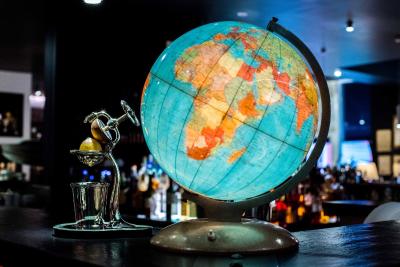 د یارد سویت اند دپندانس