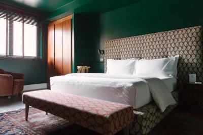 د یارد سویت اند دپندانس