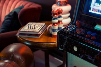 د یارد سویت اند دپندانس