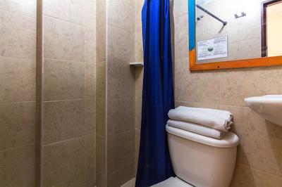 هتل کنکویستادرز