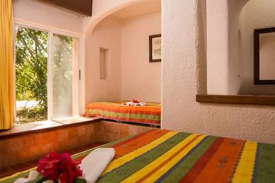 ویلاز ارکلجیکاز چیچن ایتزا