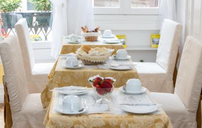 لکاندا کاسا پترارکا