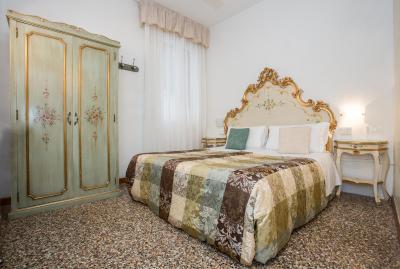 لکاندا کاسا پترارکا