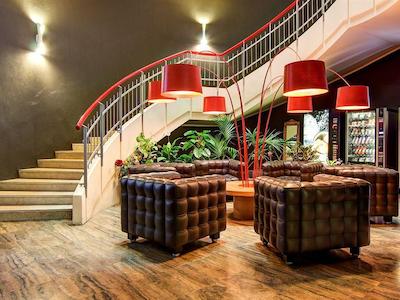 رسیدنزا سنیسیو