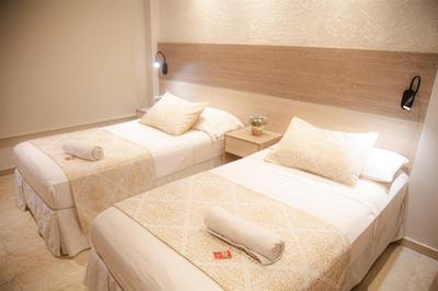 هتل کارتاجنا ریال این