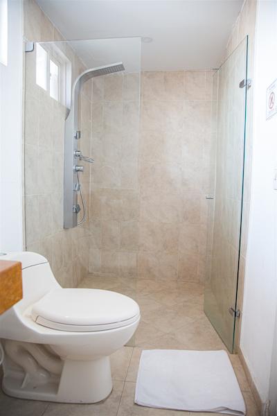 هتل کارتاجنا ریال این