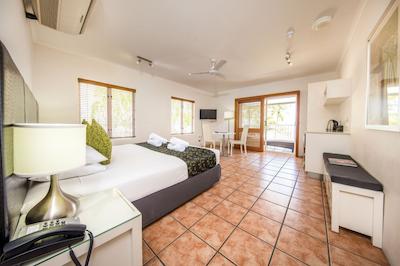 پارادیس اُن د بیچ ریزرت