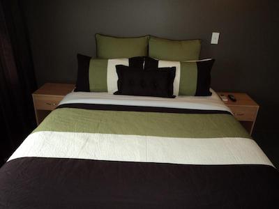 سای متلز-گرینلان اوکلاند