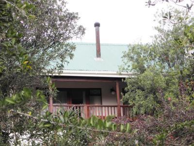 لاوندر هیل گوست هوس