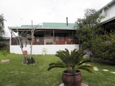 لاوندر هیل گوست هوس