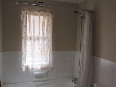 سرنجتی سلف کاترینگ ونیتز