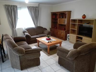 سرنجتی سلف کاترینگ ونیتز