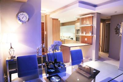 د رسیدنسز کریستال تورز