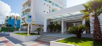 اسلاویرو اسنتیال فلریانپلیز اینگلسز اککوامار