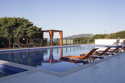 اسلاویرو اسنتیال فلریانپلیز اینگلسز اککوامار