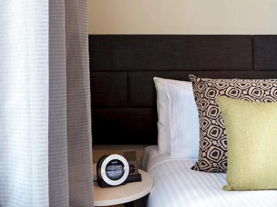 د اسوانستون هتل ملبورن گراند مرکور