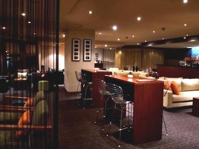 د اسوانستون هتل ملبورن گراند مرکور